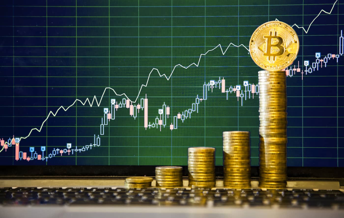 Bitcoin Getting Green, Tops $21,000