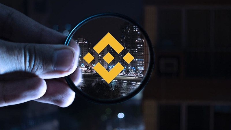 Binance & Coinbase Grapple With Outflows And Redemptions 
