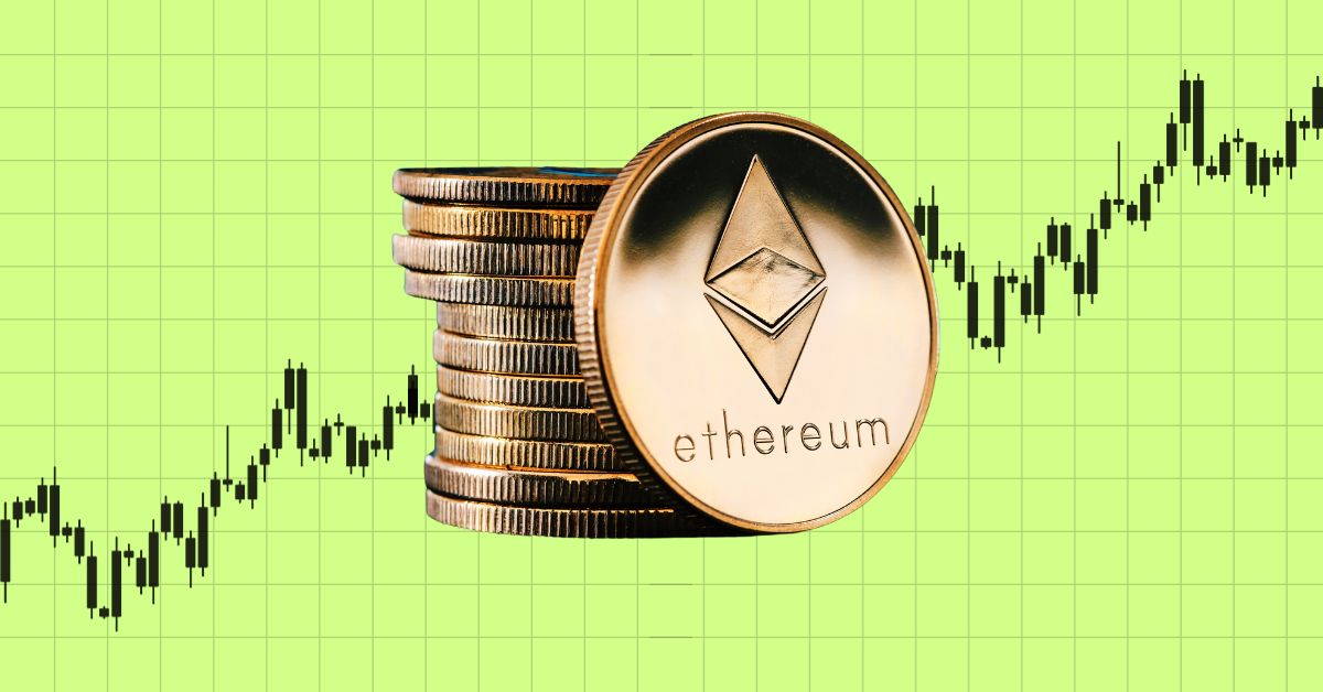 Ethereum at $2,400 Crossroads: Analyst Foresees Upside Amid Market Flux